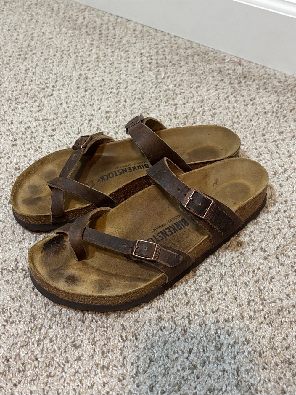 Birkenstock Mayari Sandals Brown Leather Sz 40 (L9/M7) Regular Width Minimalist